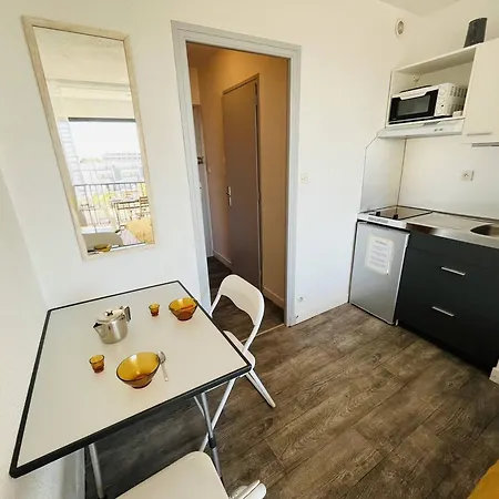 Apartment Naturiste Bord De Mer, Terrasse Sud, Clim, Parking - Fr-1-249a-44 Agde