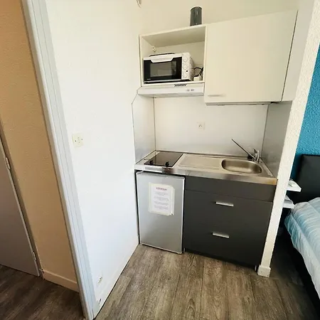 Apartment Naturiste Bord De Mer, Terrasse Sud, Clim, Parking - Fr-1-249a-44 Agde
